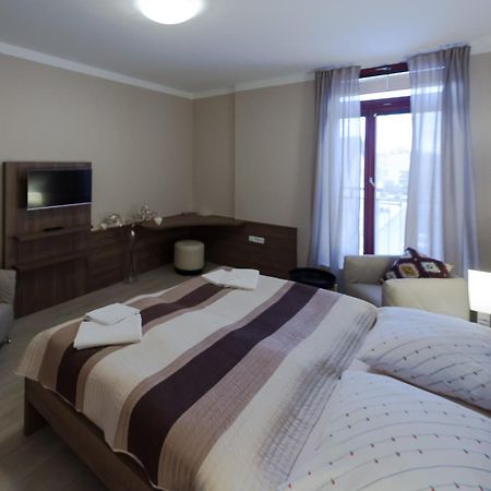Penzion Apartmany Resident Podebrady Ngoại thất bức ảnh