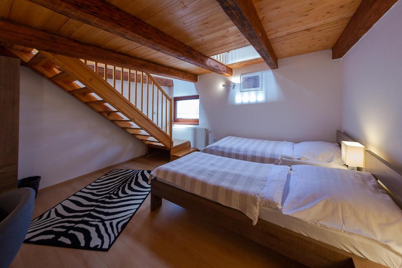 Penzion Apartmany Resident Podebrady Ngoại thất bức ảnh